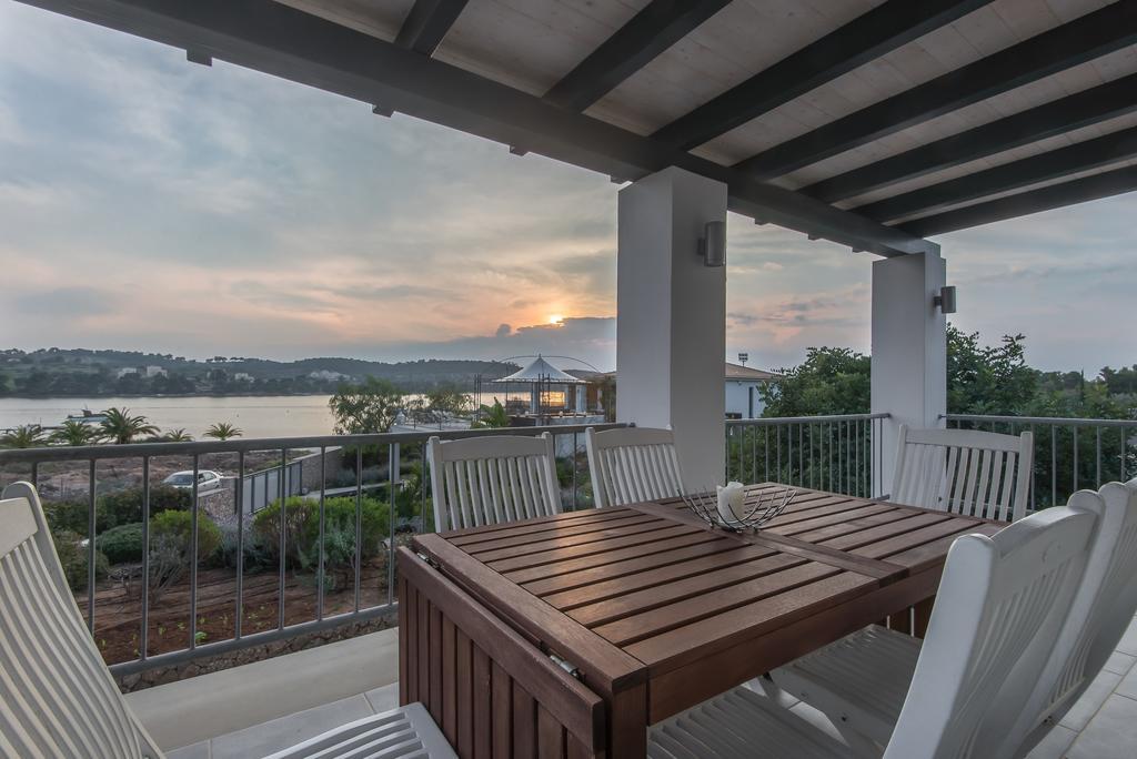 Minimal Sea View Maisonette ปอร์โตเฮลี ภายนอก รูปภาพ